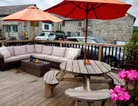 Usk and Railway Inn - 2 звезды