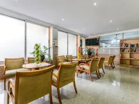 Crisol Alisios Canteras - Airport Shuttle
