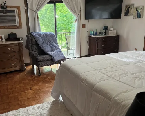 2-Bedroom Lake House on Watts Bar Lake outside Kingston, TN Hotels in Roane County