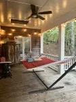 Dock. Waterslide. Beach. Firepit, Gazebo, 500ft Water Frontage. Views. Sleep 18. - Wifi