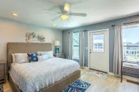 Seacliffs Gulf Views 3/3.5 Dog Friendly/Steps to beach/ Elevator - SPECIALS! - 4つ星