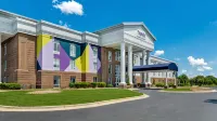 Spark by Hilton Tuscumbia Muscle Shoals