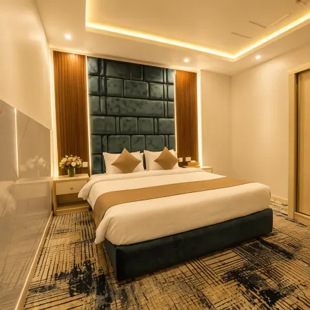 Areen Hotel Al Basateen