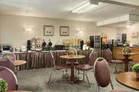 Travelodge by Wyndham Edmonton South - breakfast
