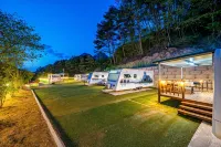 Pocheon Sanjeong Resort Pension and Caravan - Guest houses