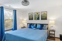 Poolside Retreat - Spacious 4-Bedroom Retreat with Pool, Hot Tub, Game Room&More - Private Pools
