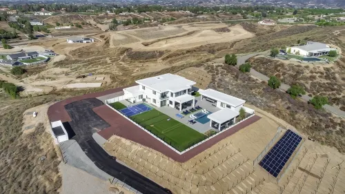 # 1 Vacation Rental in California for Large Groups - 5-Sterne
