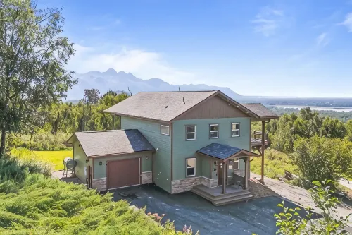 Private Retreat with Hot Tub & Views - 4-Star