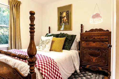 Family-Friendly Farmhouse Johnson City Etsu Bristol Motor Speedway - 3-Star