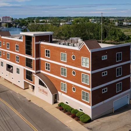 Luxury Waterfront Condo