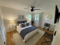 Charming 3-bedroom house with fenced yard in a quiet  neighborhood  Dog Friendly Hotels in Kettering