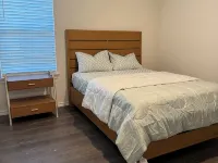 Charming 4-bedroom house in Anna with WiFi and AC アンナのホテル