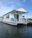 Old Wooden Bridge Resort & Marina - Wifi