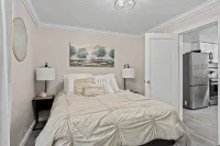 Fully renovated cozy home in the heart of Salmon! No cleaning fees! - Wifi