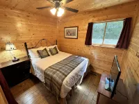 Lakeside Lodge for family fun with game room and covered deck! Fish & Swim!!! - 3-Sterne