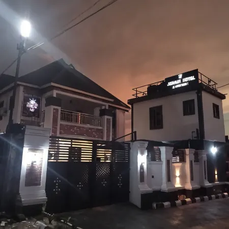 JenAir Hotels and Apartment