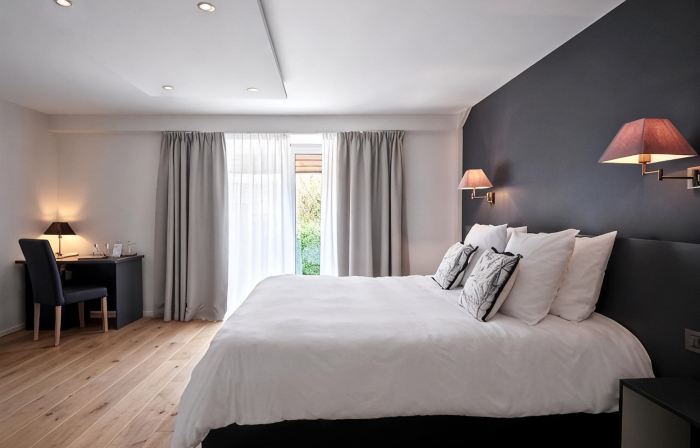 Le 24 Hotel