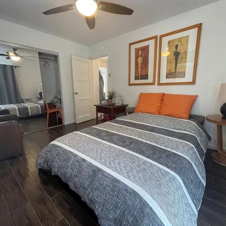LA JOLLA SHORES PAD