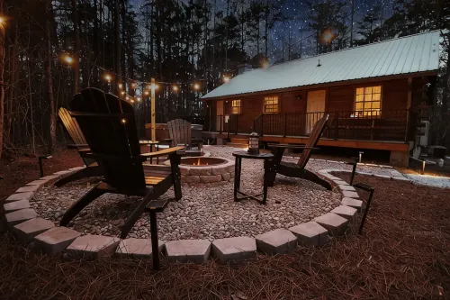 The Cabin At Hurdle Mills - Hot Tub & Fire Pit - Homestays