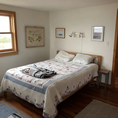 Beachfront Oasis - Family Friendly - Panoramic Waterfront Views