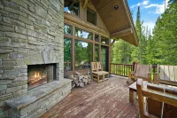Cozy private cabin with hot tub, and ski in and out - Chalets