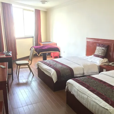 Ningyuan Yinfeng Hotel