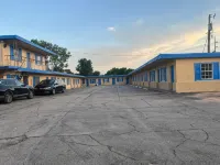 Holiday Motel Tulsa OK - モーテル