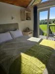 Appleby House & Rabbit Island Huts - Pet friendly
