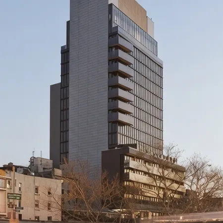 Sixty Les