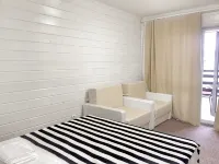 Family Hug Mini-Hotel - Inns