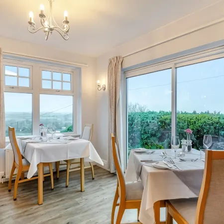 Beacon Country House & Luxury Shepherd Huts