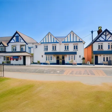 Penny Farthing Hotel & Cottages