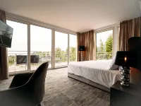 Boutique Hotel Portorose - Pysäköinti