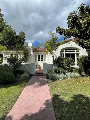 F.J. Massa House ~ Walk to Downtown Napa ~ Bocce Court - บังกะโล