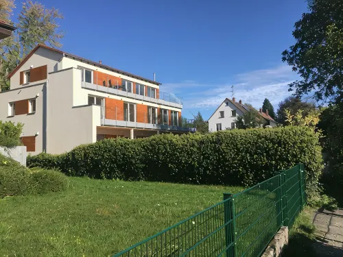 Direct lake with large south-west balcony (new building 2019) - Wifi