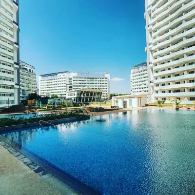 Acellyne's Suites @ The Residences at Commonwealth by Century Hotels in San Mateo