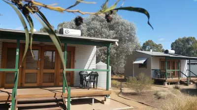 Stone Hut Cottage Hotels in Wirrabara