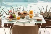 Oxygen Favie Hotels in Tinos