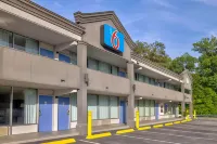 Motel 6 Morgantown, WV Hotels in 