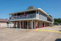 Budget Inn & Suites Baton Rouge فنادق في Denham Springs