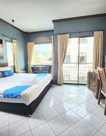 ห้องดีลักซ์