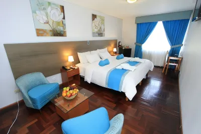 Samana Hotel Hôtels à : Yanahuara District