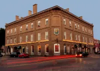 Baldachin Inn Các khách sạn ở Kemptville