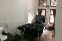 Muslim 1 Guest House Hotels in Regol