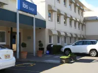 Ibis Budget Canberra Hotels near Canberra Reptile Zoo