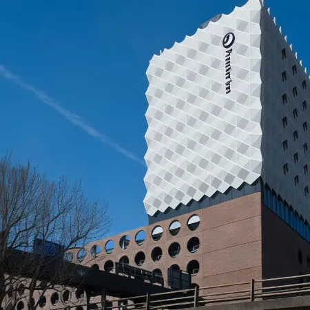Premier Inn Manchester City Centre (Princess Street) Отели рядом с достопримечательностью «Концертный зал O2 Apollo Manchester»