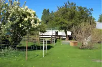 Wacky Stays - Unique Farm-Stay Glamping Rentals, Free Animal Feeding Tours
