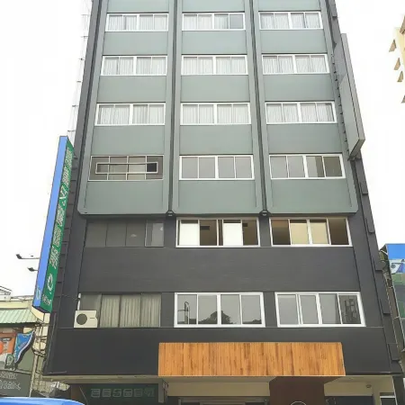 Chance Hotel Отели рядом с достопримечательностью «Тай Чун Парк»