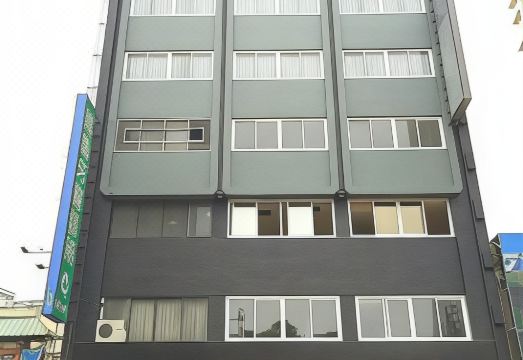 4. 찬스 호텔 타이..