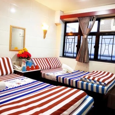 Paris Guest House (E4, 10/F) 重慶大廈（チョンキンマンション）周辺のホテル